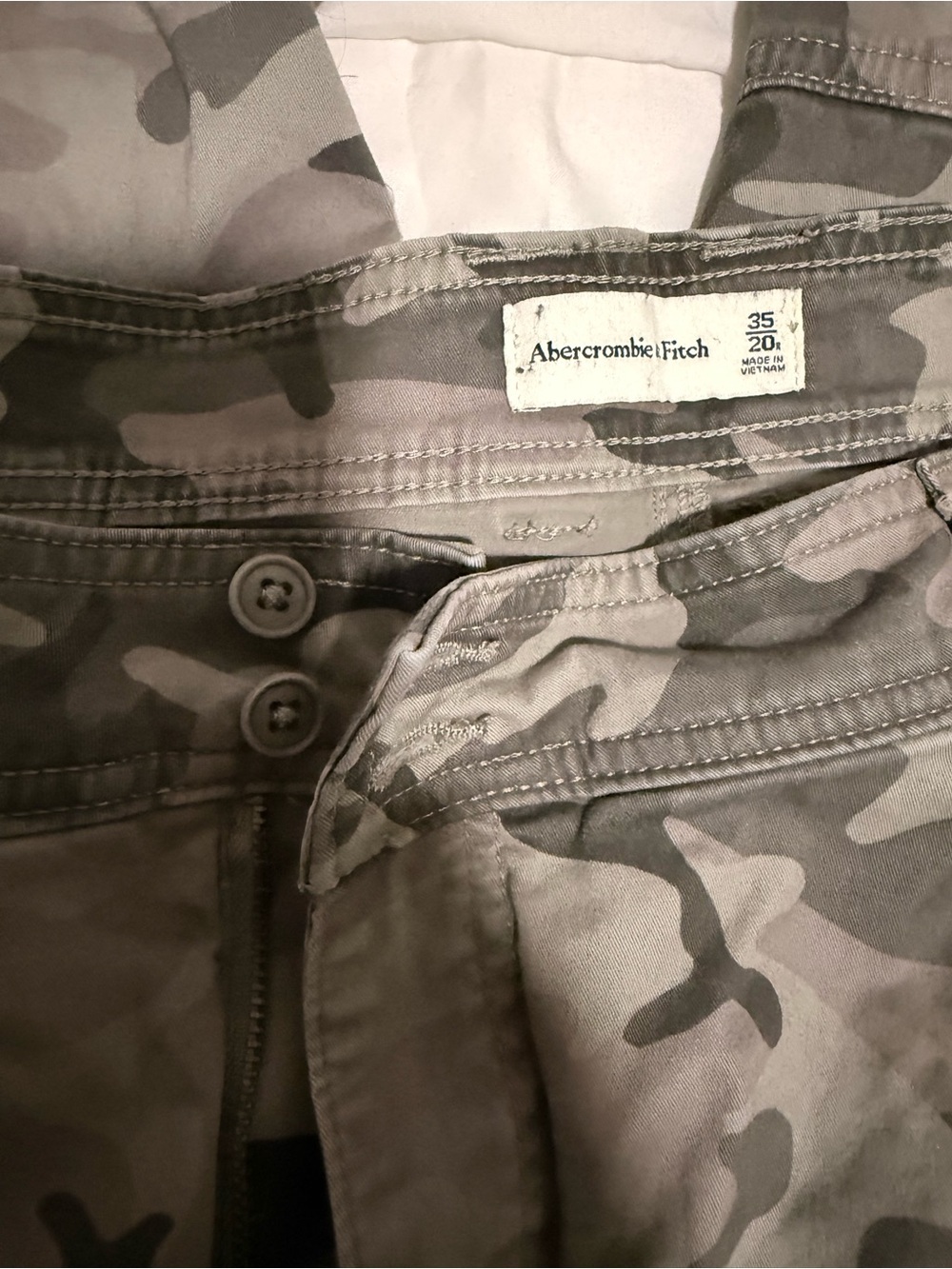 Abercrombie & Fitch Gray and Taupe Camo  Pants